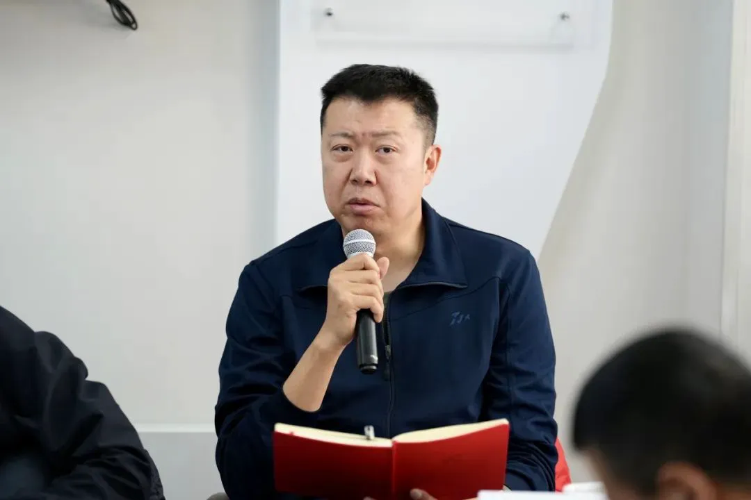如何通过参加杯赛提升篮球训练效果_2